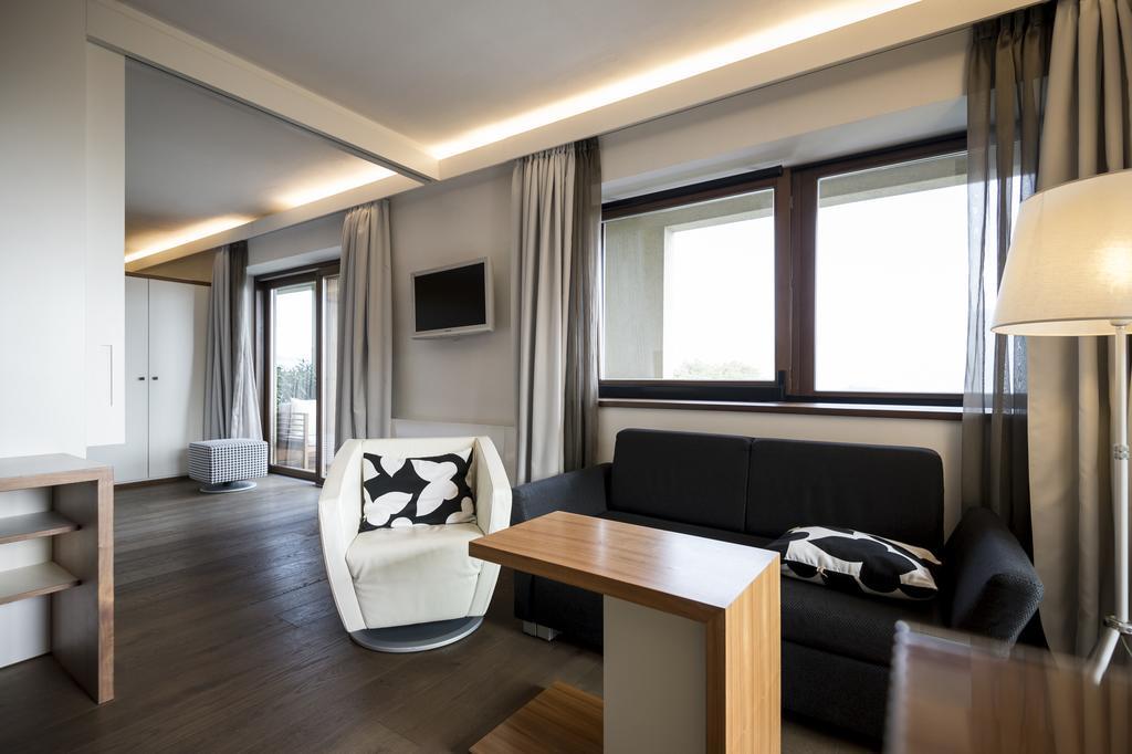 Designhotel Gius La Residenza Caldaro Esterno foto